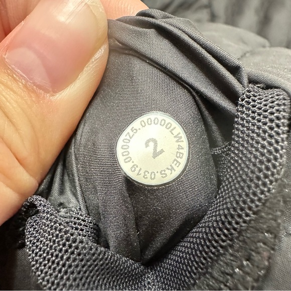 Lululemon Pack It Down Jacket - Picture 2 of 3